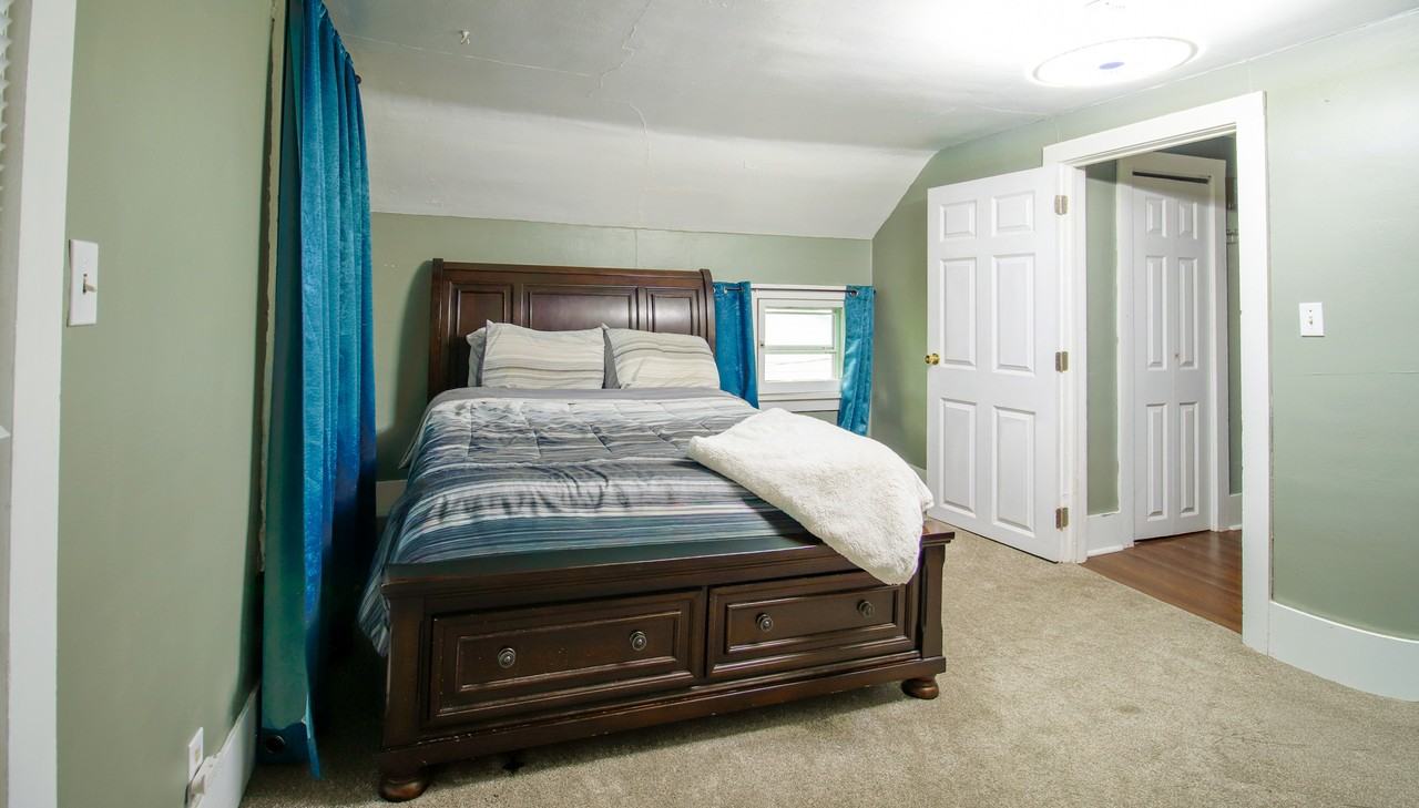 611 Sherry St - Photo 7 of 9