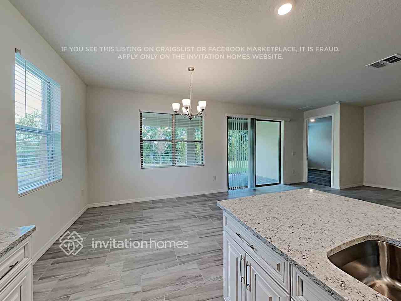 1523 Lyonsdale Ln - Photo 5 of 16