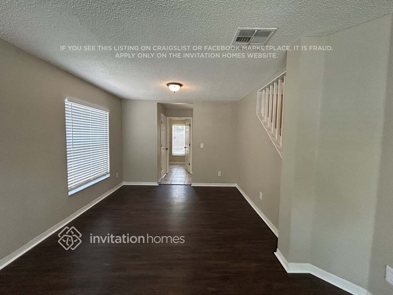 2404 Needham Dr - Photo 4 of 18