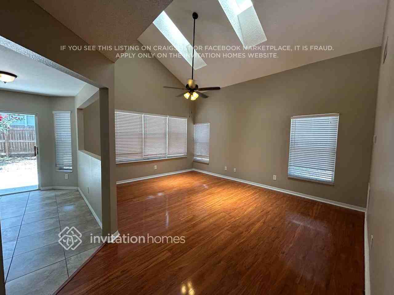 2404 Needham Dr - Photo 5 of 18