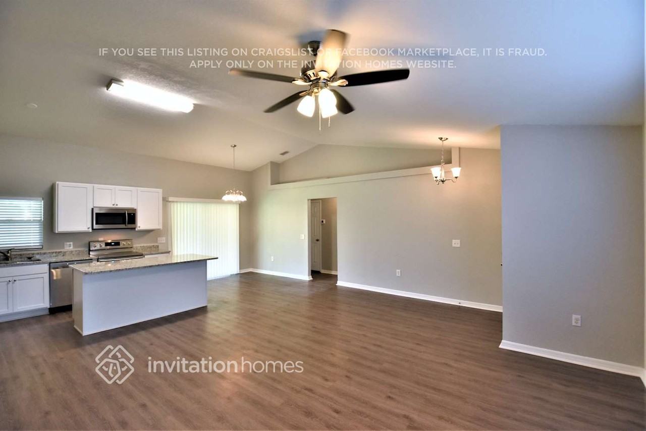 505 Seven Oaks St - Photo 5 of 21