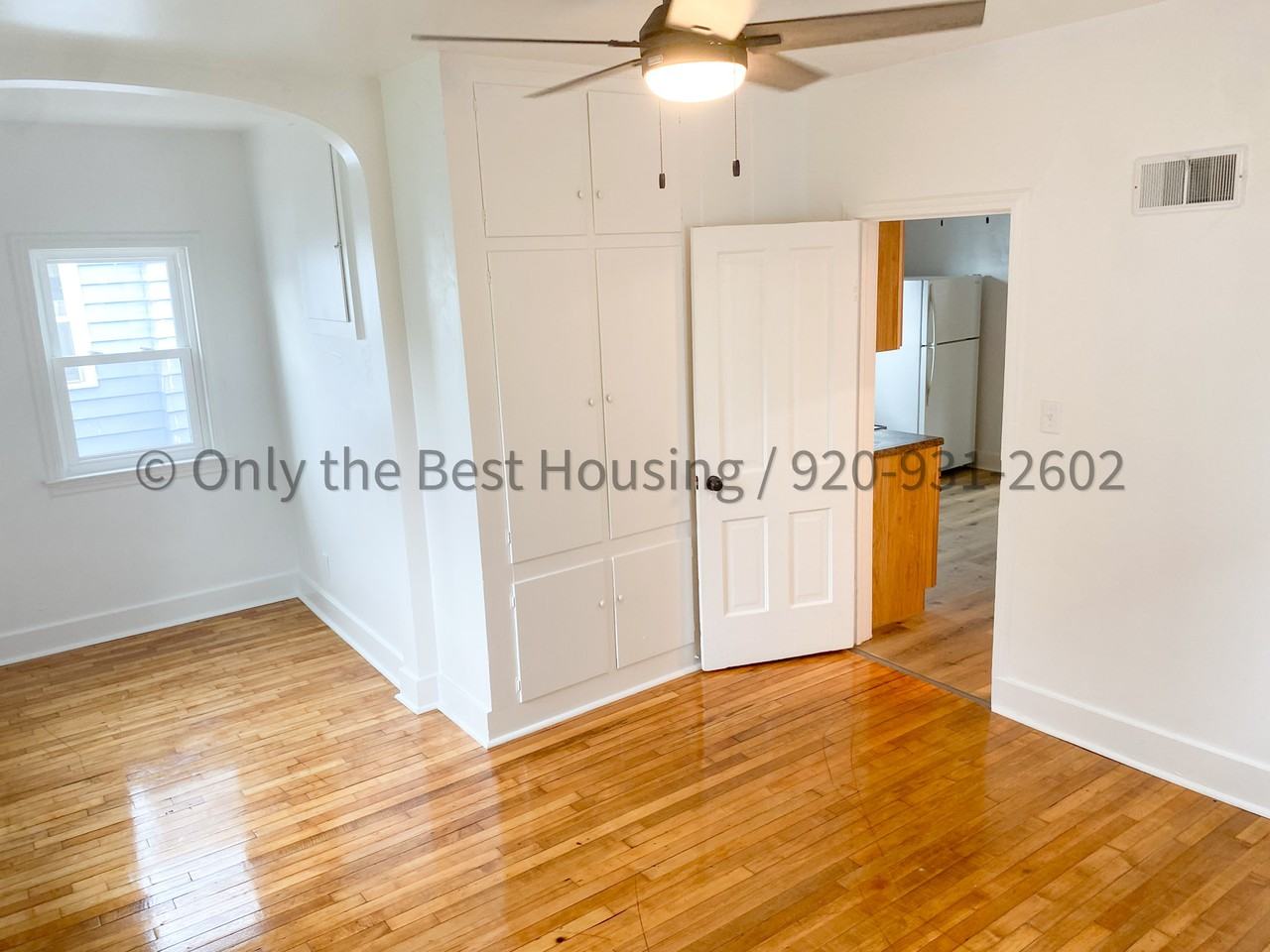 1307 W Bent Ave #1 - Photo 4 of 11