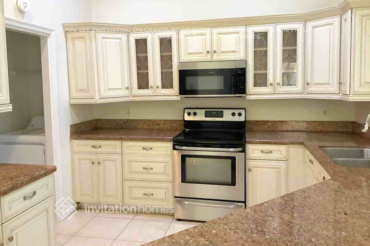13780 78th Pl N - Photo 5 of 25