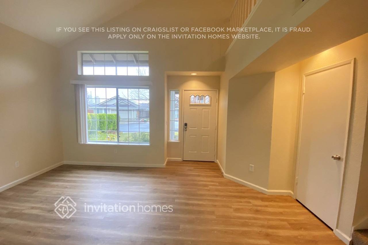 152 Drake Ct - Photo 2 of 16