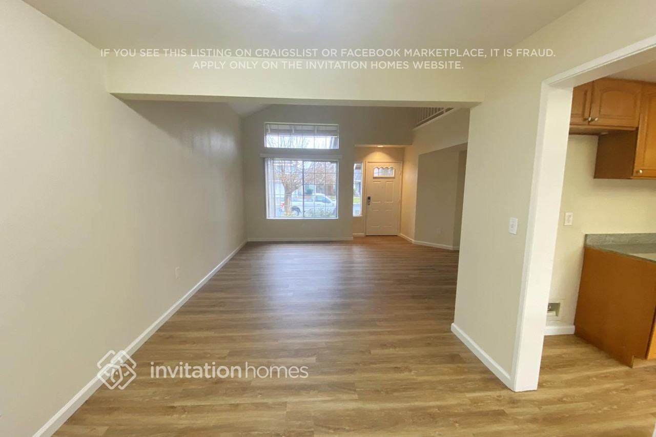 152 Drake Ct - Photo 3 of 16