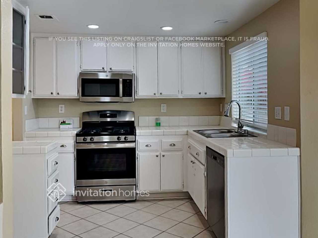 26975 Eagle Run St - Photo 7 of 16