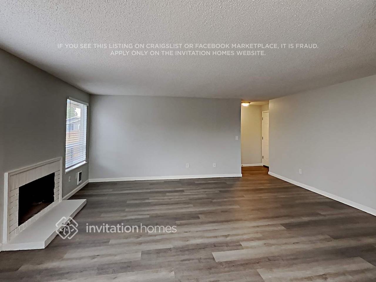 12428 42nd Ave Ne - Photo 4 of 19