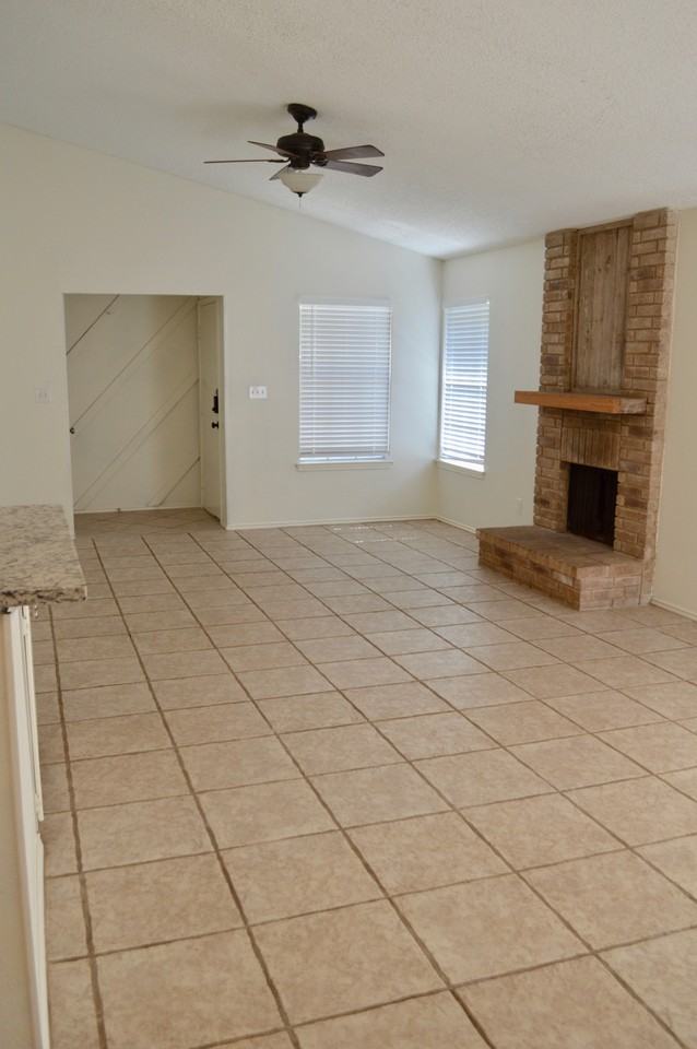 3318 Stoney Mist #1 - Photo 3 of 10