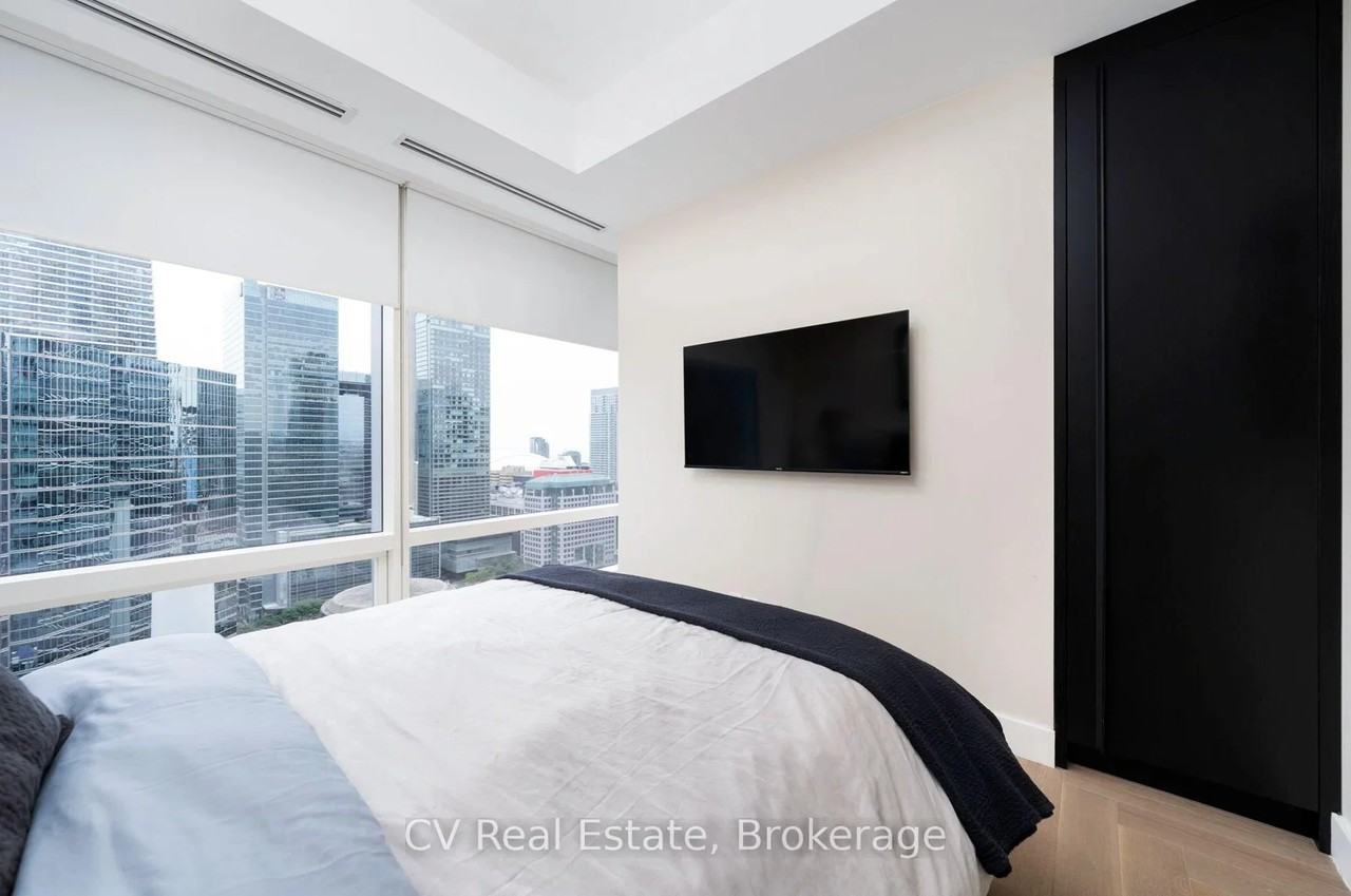 180 University Avenue - Photo 20