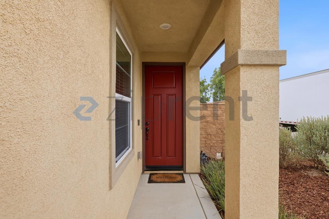 29025 Aubrey Cir - Photo 5 of 35