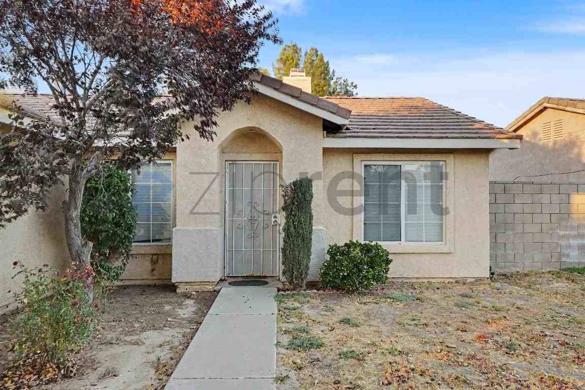 43516 32nd St E - Photo 4 of 24