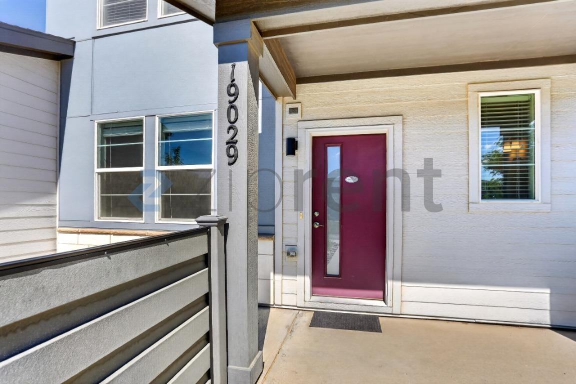 19029 E 64th Pl - Photo 4 of 32