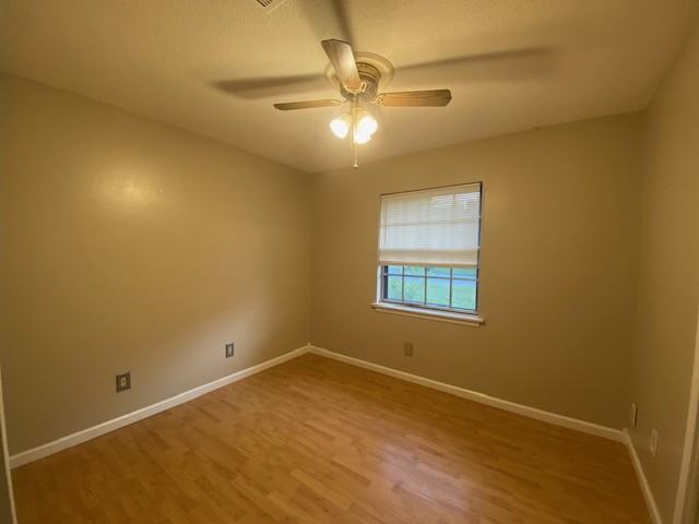 422 Whispering Pine Drive - Photo 2 of 12