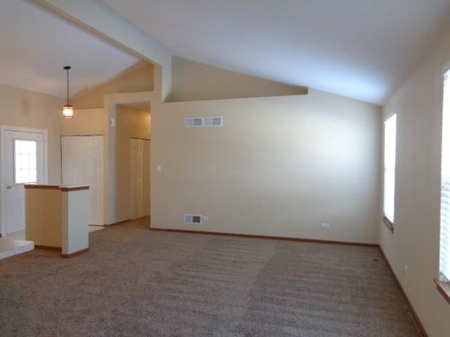 1304 Partridge Dr - Photo 2 of 12