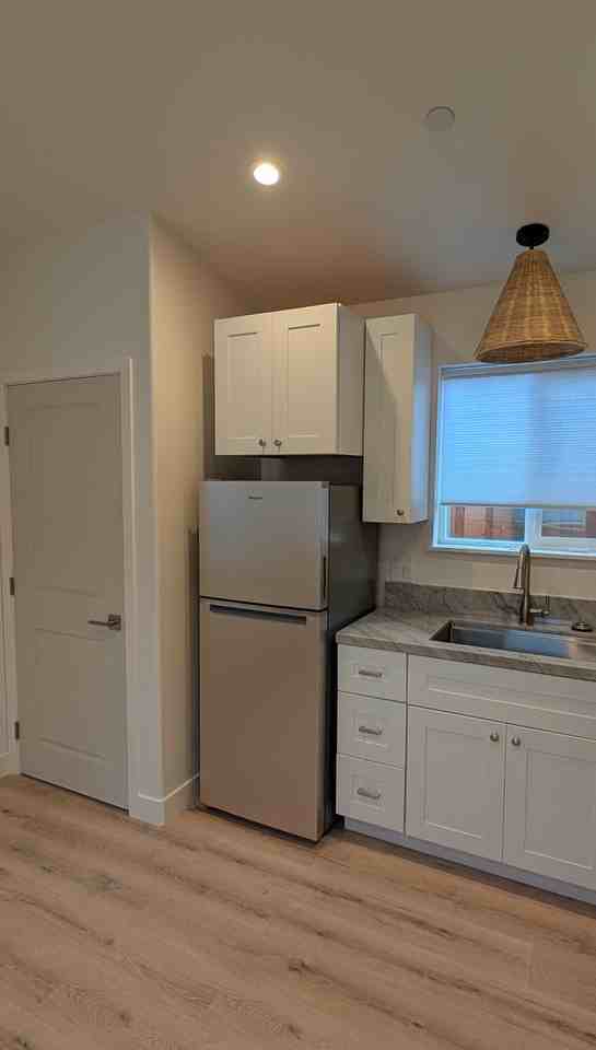 1725 Spur Ridge Ln #A - Photo 4 of 18