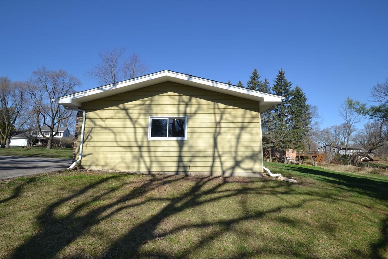 42W232 Timber Trail - Photo 3 of 15