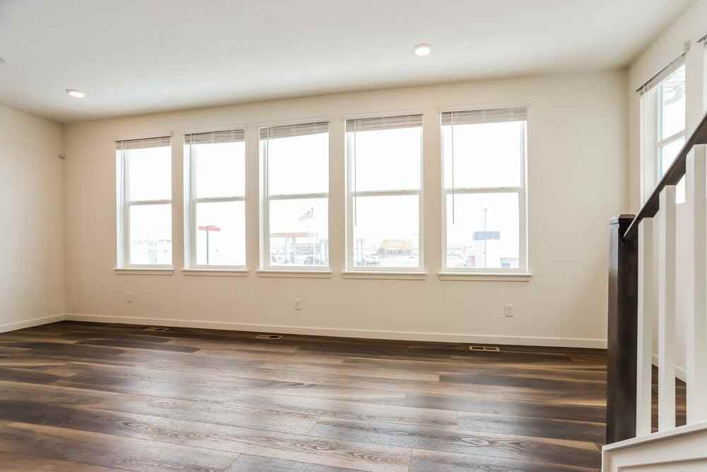 4752 Tower Rd - Photo 6 of 21