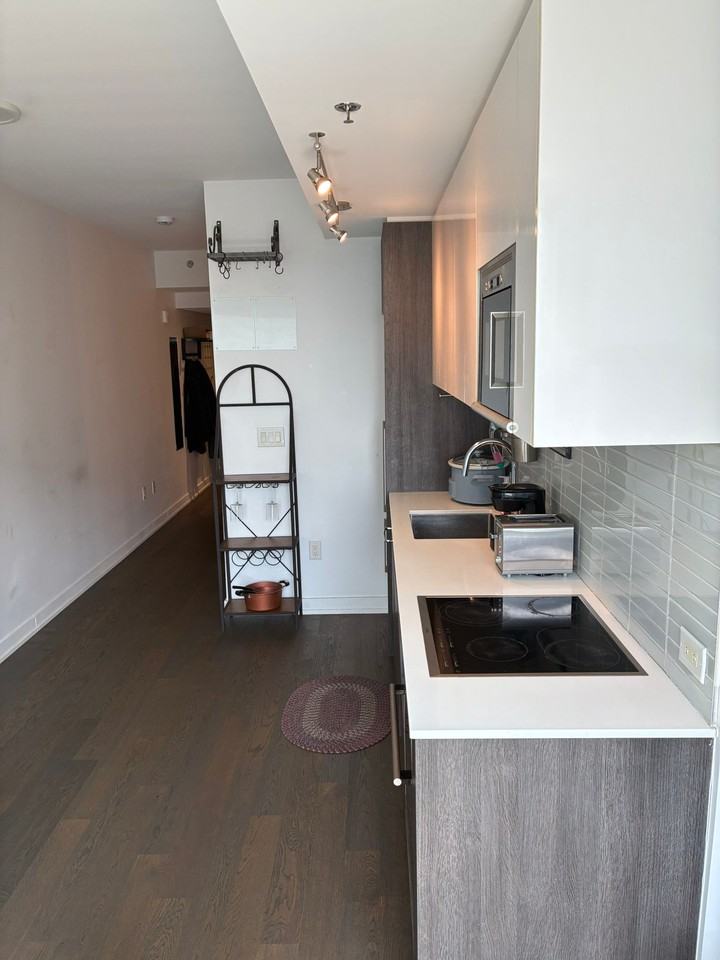 199 Slater Street - Photo 7 of 42