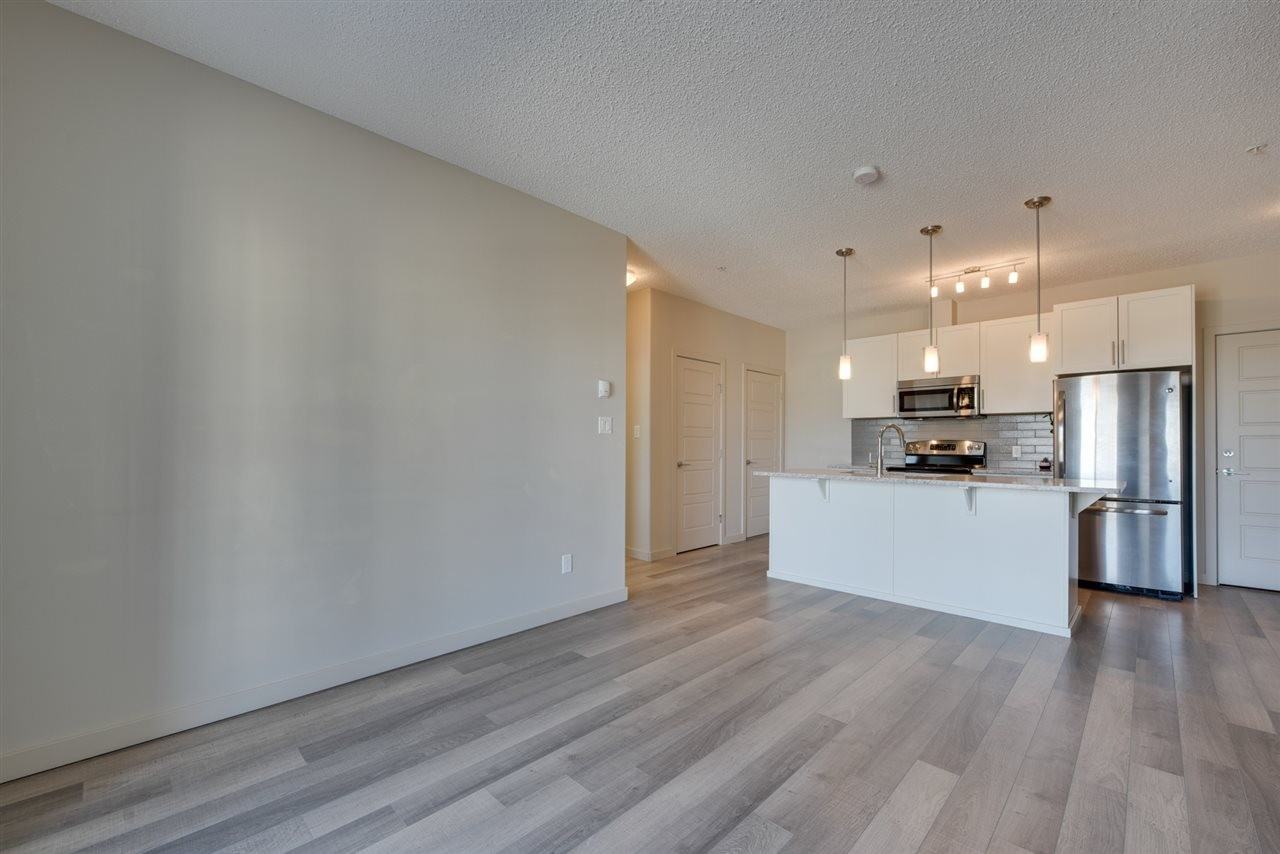 1144 Adamson Dr Sw - Photo 5 of 17