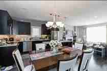 55 Stan Schriber Crescent - 1 - Photo 3 of 17