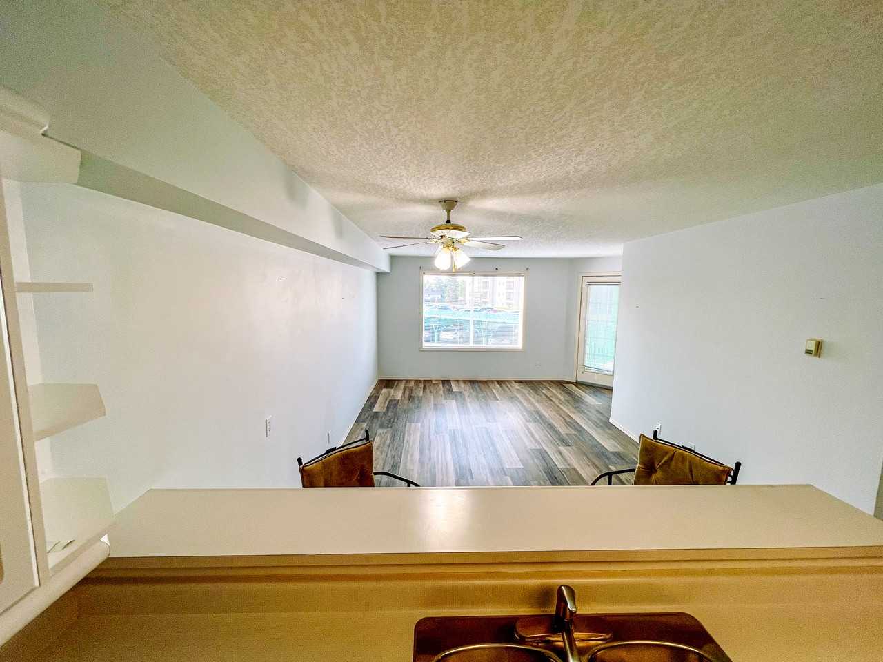 620 Columbia On The Park - Photo 3 of 22