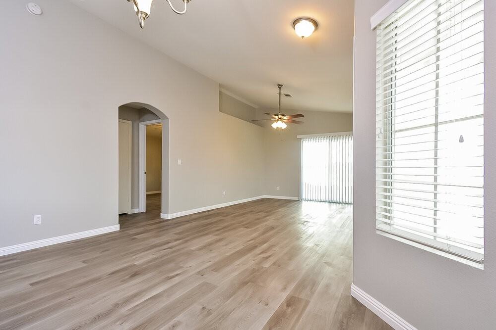 8100 Pursuit Ct - Photo 5 of 16