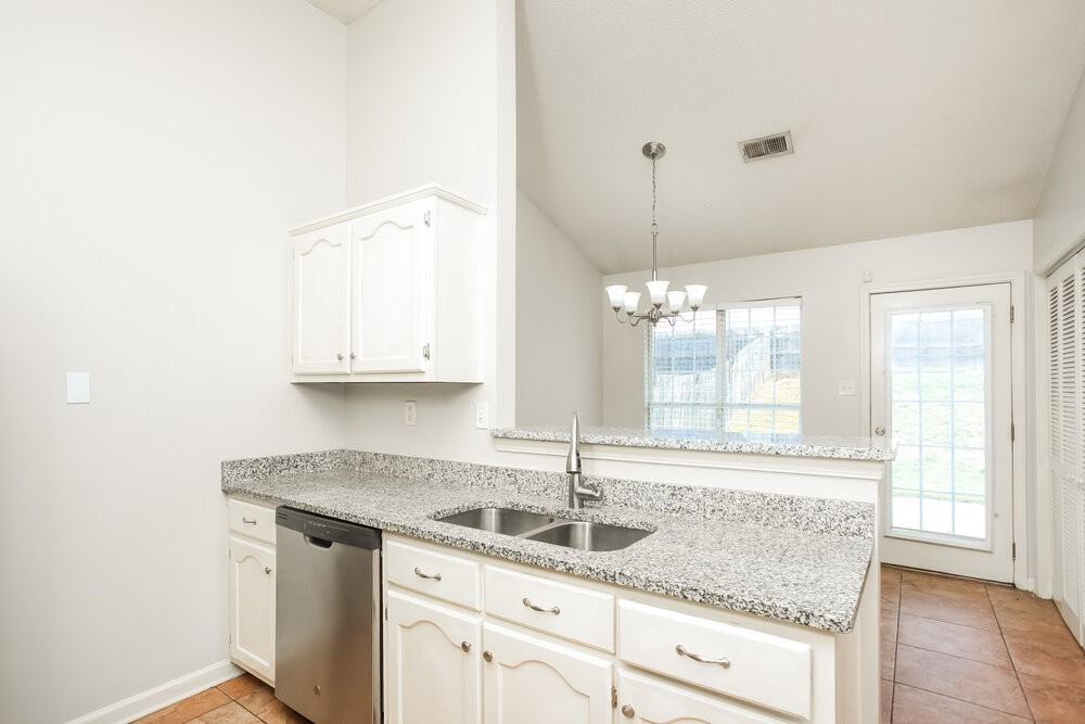 5290 Kristy Ln - Photo 7 of 15