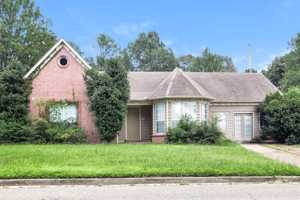 featured image of 6989 Lagrange Hill Rd