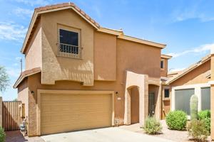 featured image of 21808 N 40th Pl