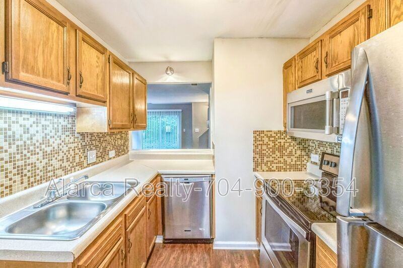 3136 Driftwood Dr #A - Photo 2 of 19