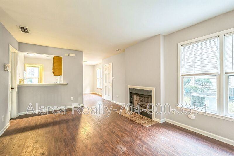 3136 Driftwood Dr #A - Photo 4 of 19