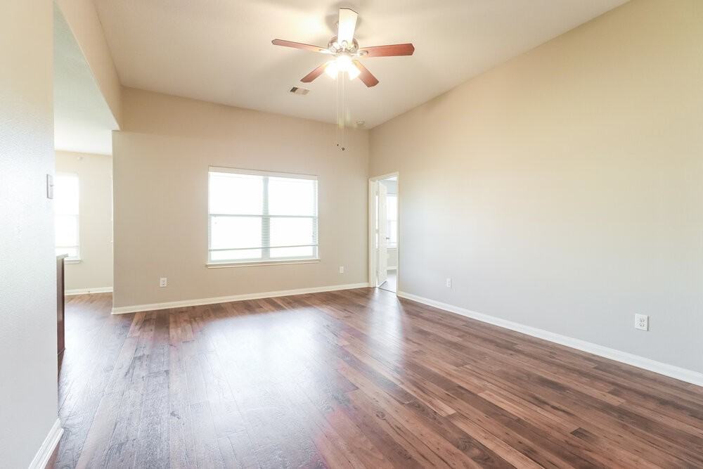 5719 Rocky Trail Dr - Photo 3 of 16