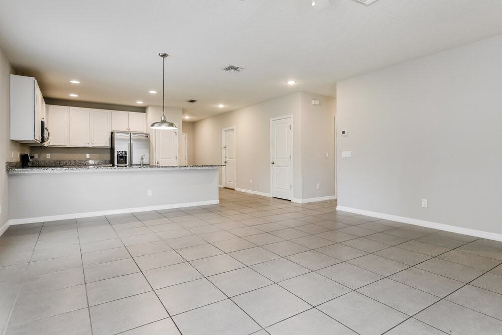 1387 Burnley Ct - Photo 7 of 19
