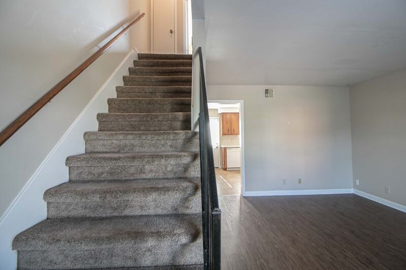 288 Northridge Dr - Photo 2 of 22
