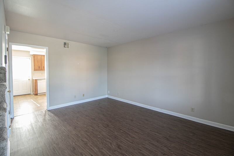 288 Northridge Dr - Photo 3 of 22