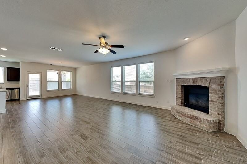 4117 Beasley Dr - Photo 3 of 21