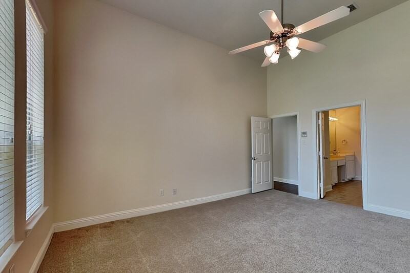 3404 Pilgrim Dr - Photo 6 of 25