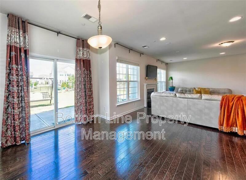9576 Herringbone Ln Nw - Photo 5 of 13