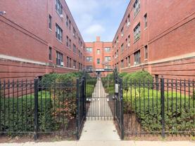 5748 N Winthrop Ave #001 - Photo 1 of 1