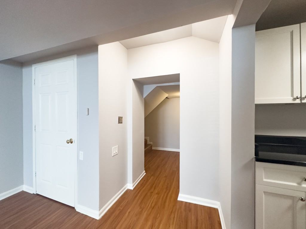 5748 N Winthrop Ave #001 - Photo 4 of 21
