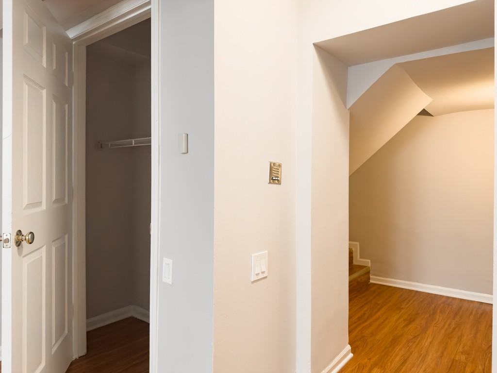 5748 N Winthrop Ave #001 - Photo 5 of 21
