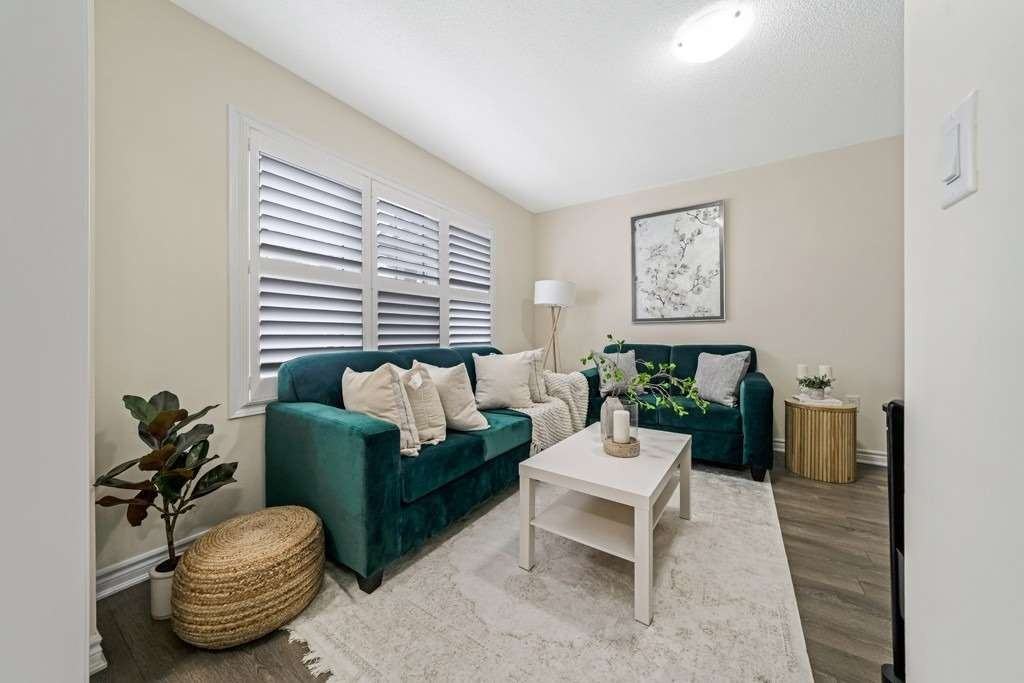 2444 Fall Harvest Crescent - Photo 4 of 27