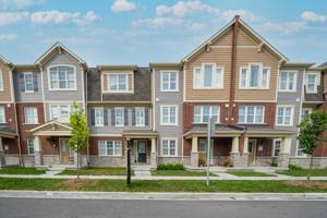 featured image of 2444 Fall Harvest Crescent
