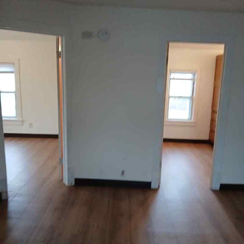 205 Walnut St - Photo 3 of 8