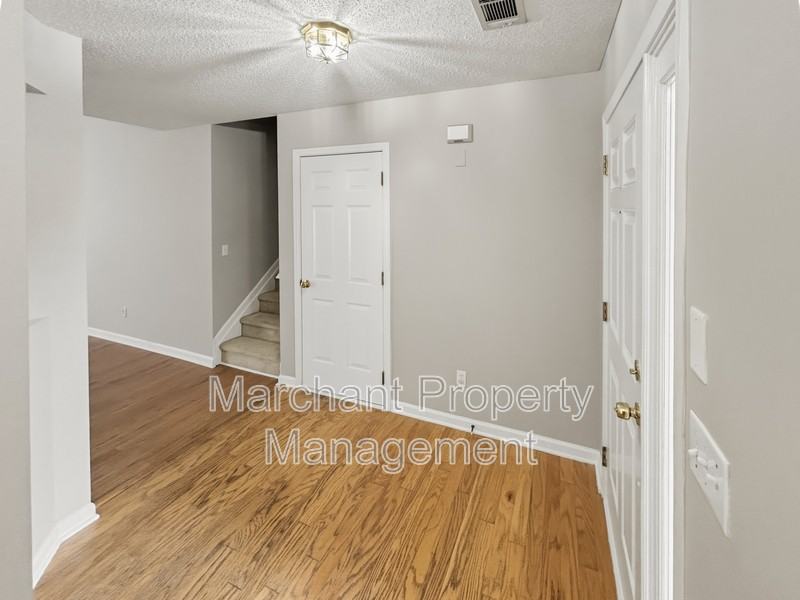 776 Waterbrook Ln - Photo 5 of 50