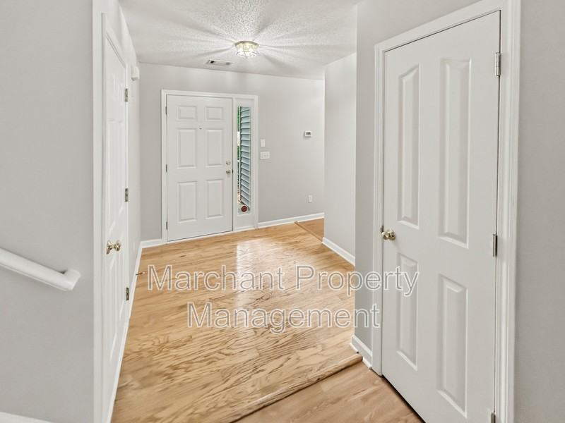 776 Waterbrook Ln - Photo 6 of 50