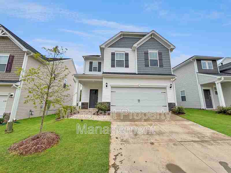 137 Gervais Cir