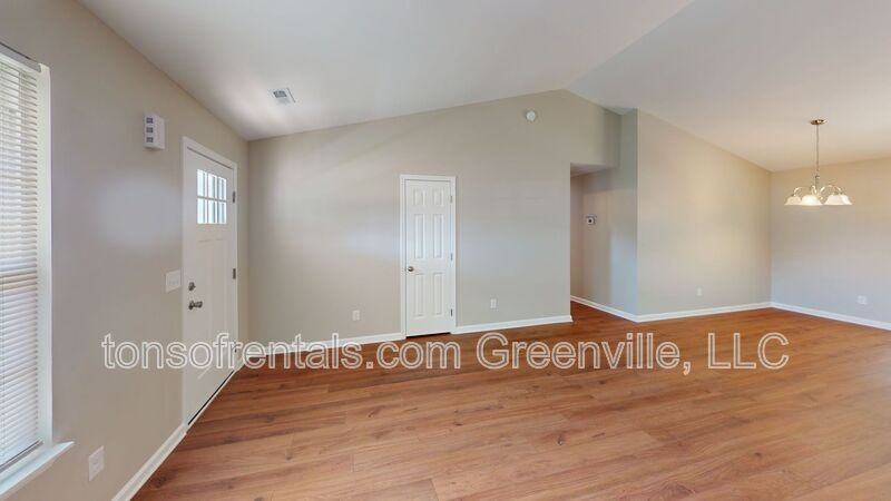 535 Pleasant Breezes Way - Photo 4 of 14