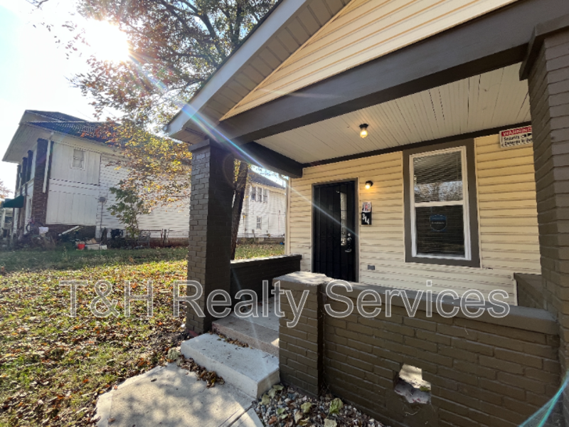 314 N Hamilton Ave - Photo 2 of 16