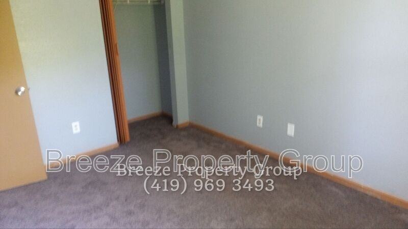 1449 N Superior St - Photo 6 of 11
